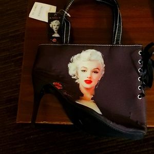 Marilyn Monroe stilletto heel purse NWT